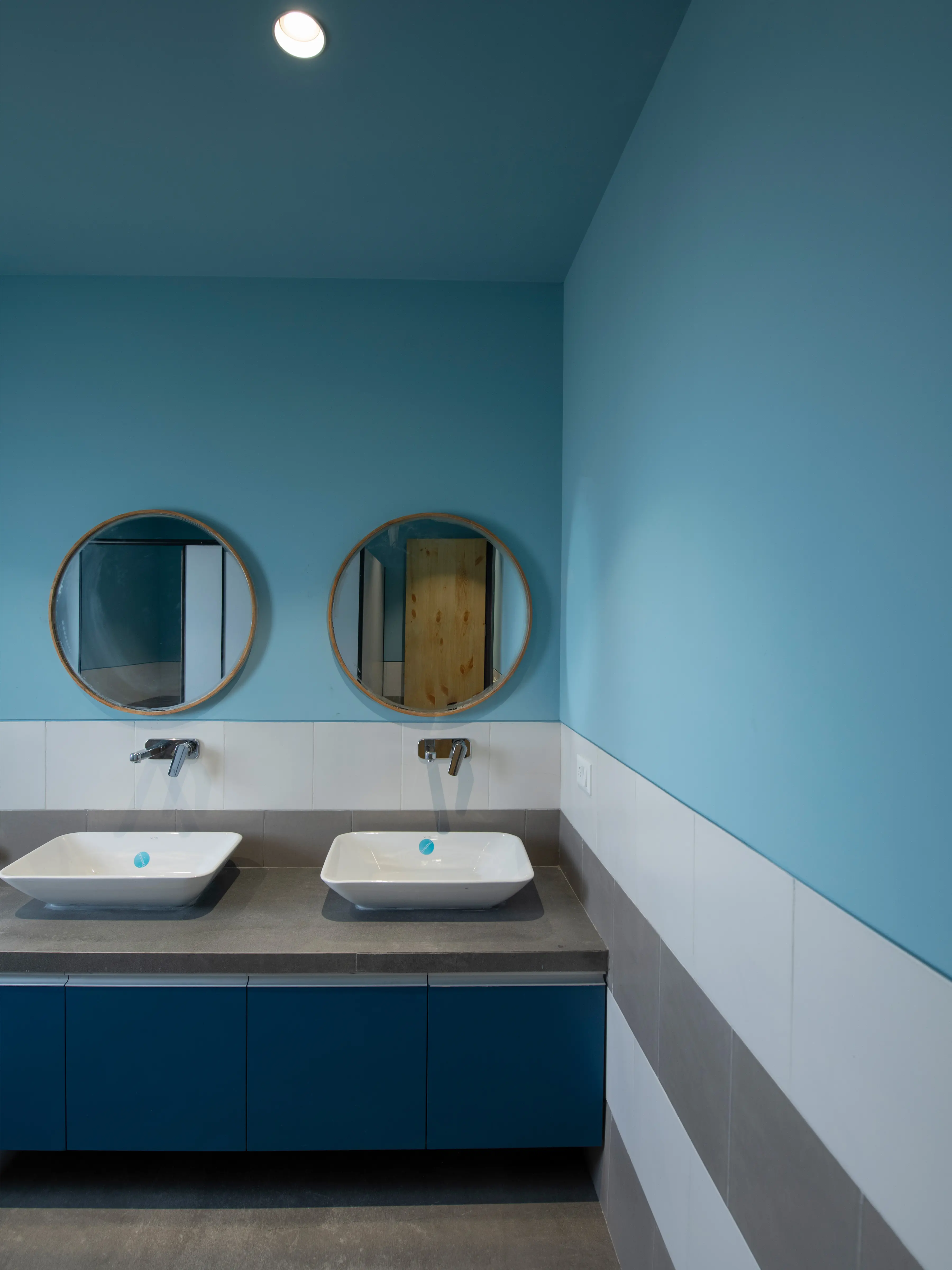 The Colour Court