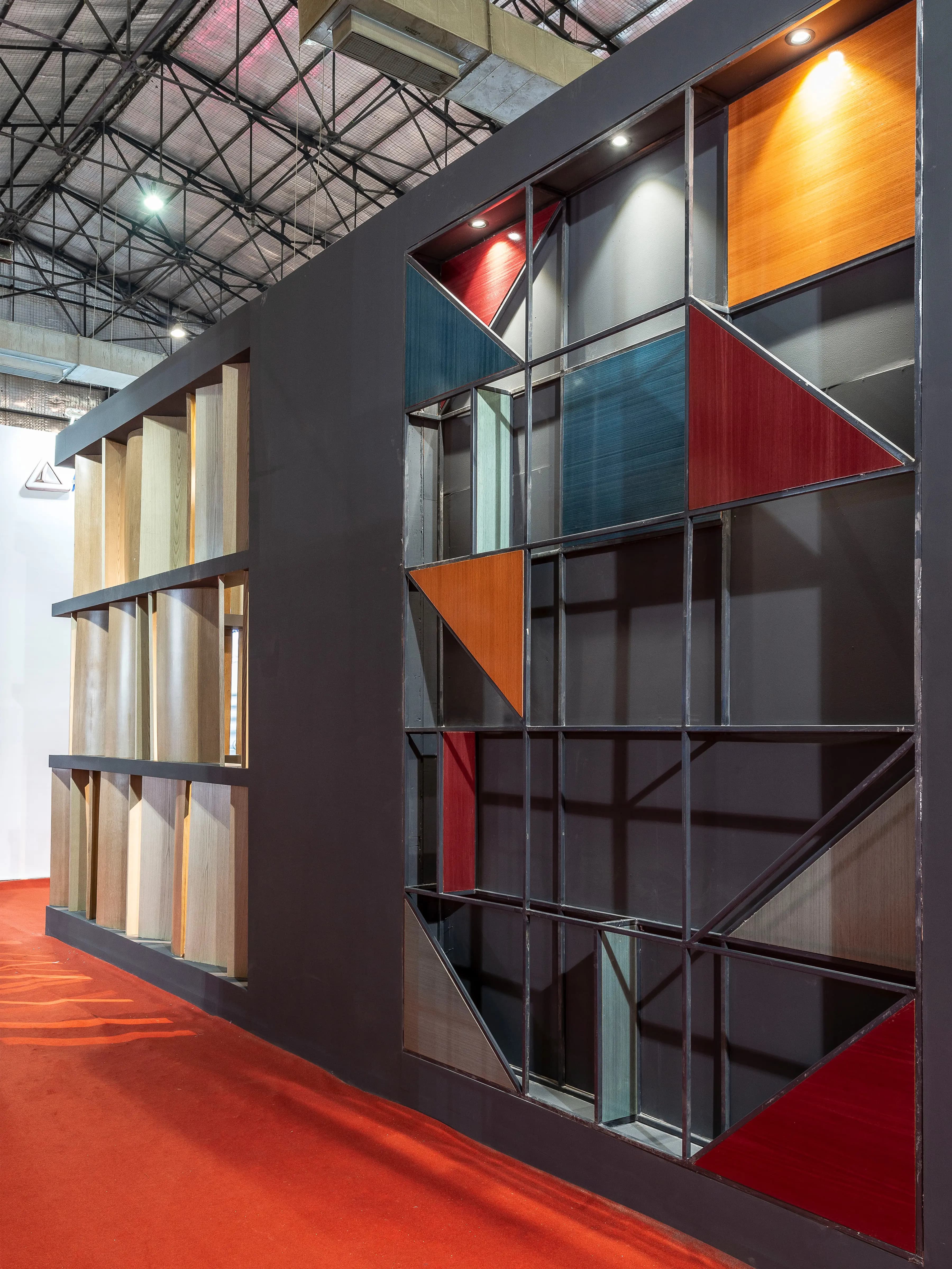 Legend Veneer Exhibition Stall