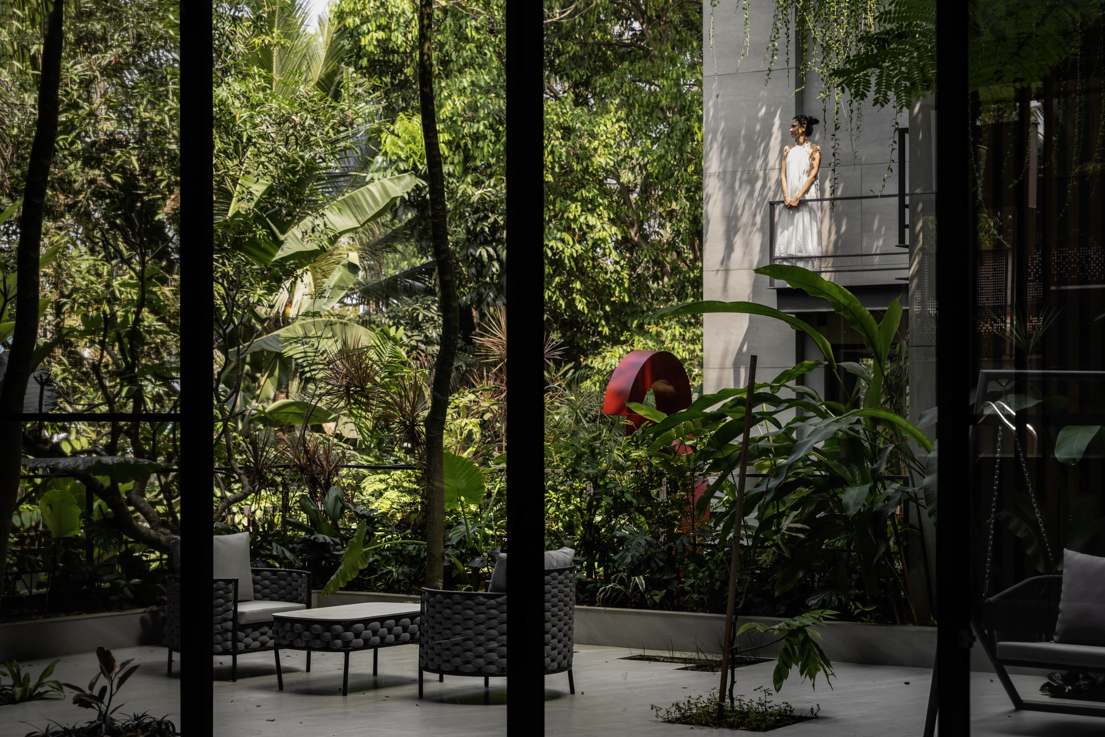 House of Stepped Garden