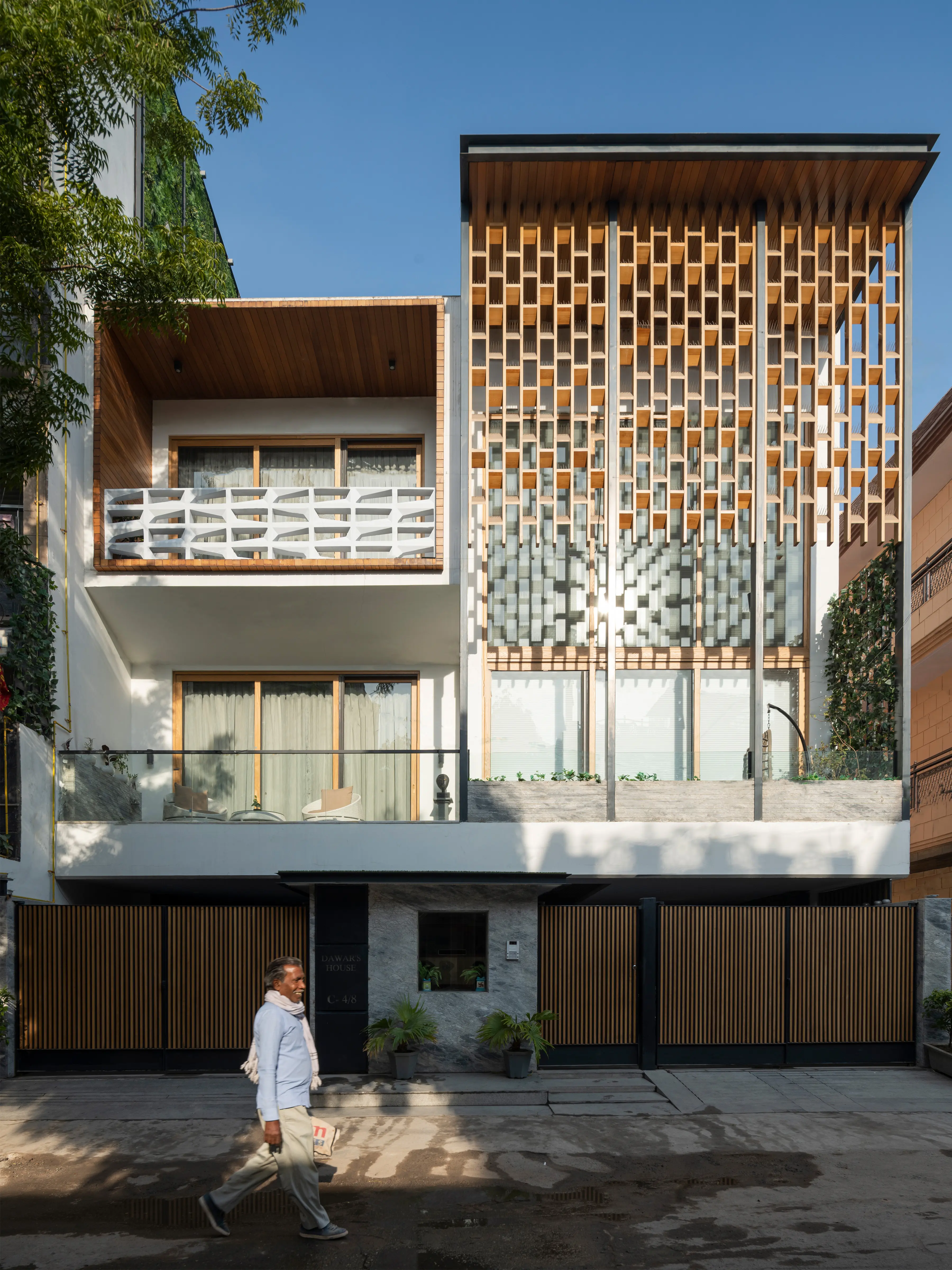 Screen House