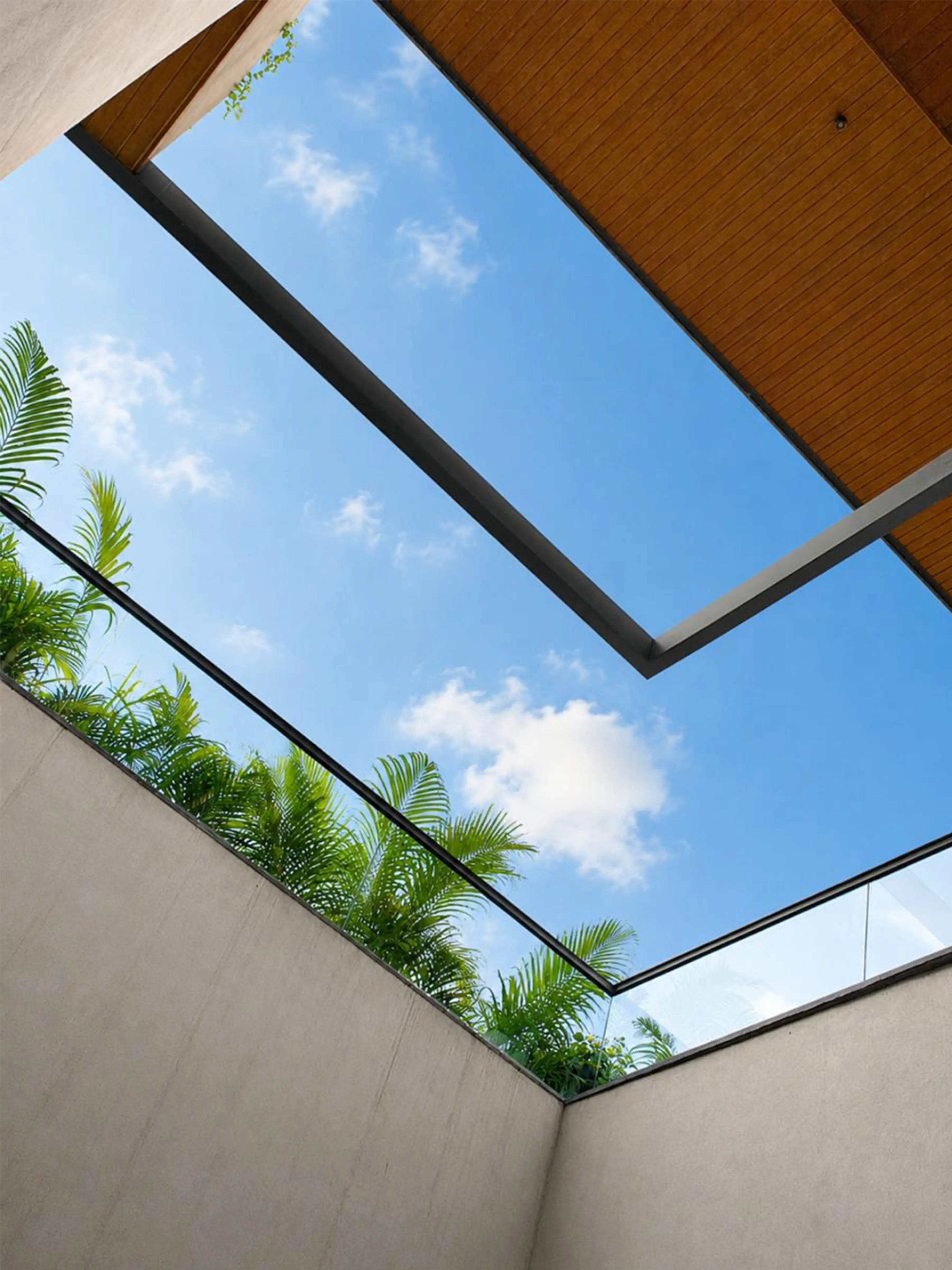 House of Blue Courtyard